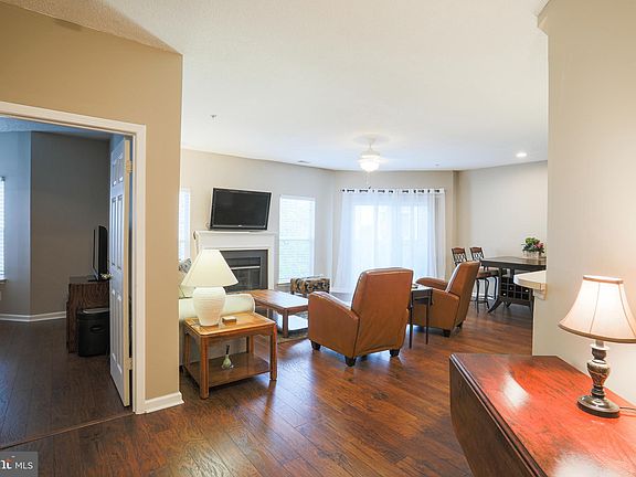 3rd image of 1308 Cranesbill Ct Unit 205