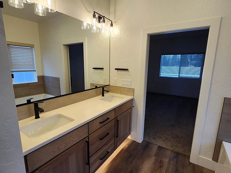 13533 N Bale St — Photo 11