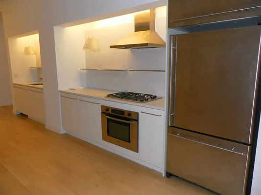 Rented by Town Residential | media 7