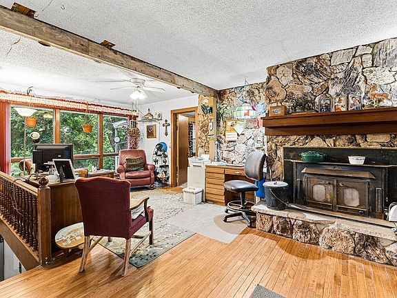 5th image of 3252 SW Warnicks Rd