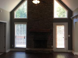 1390 Holliday Dr, Winder, GA 30680