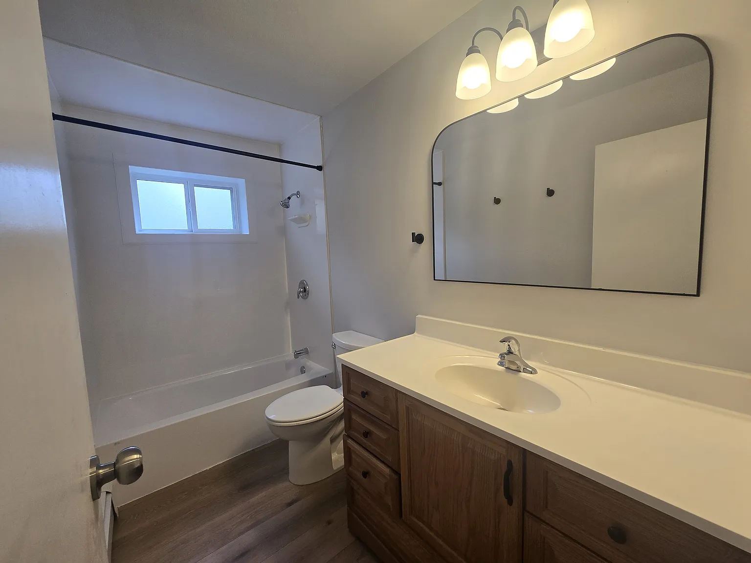 1 bed, 580 sqft, $1,600 — Photo 3