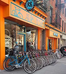 Rented by R New York