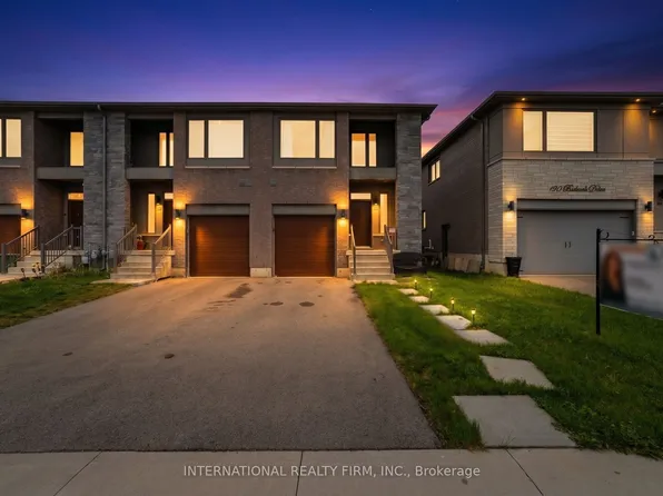 134 Bedrock Dr, Hamilton, ON L8J 0K6