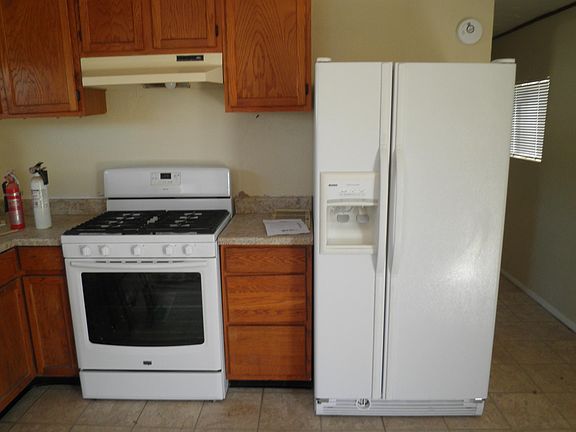 3rd image of 17417 N 19th Pl