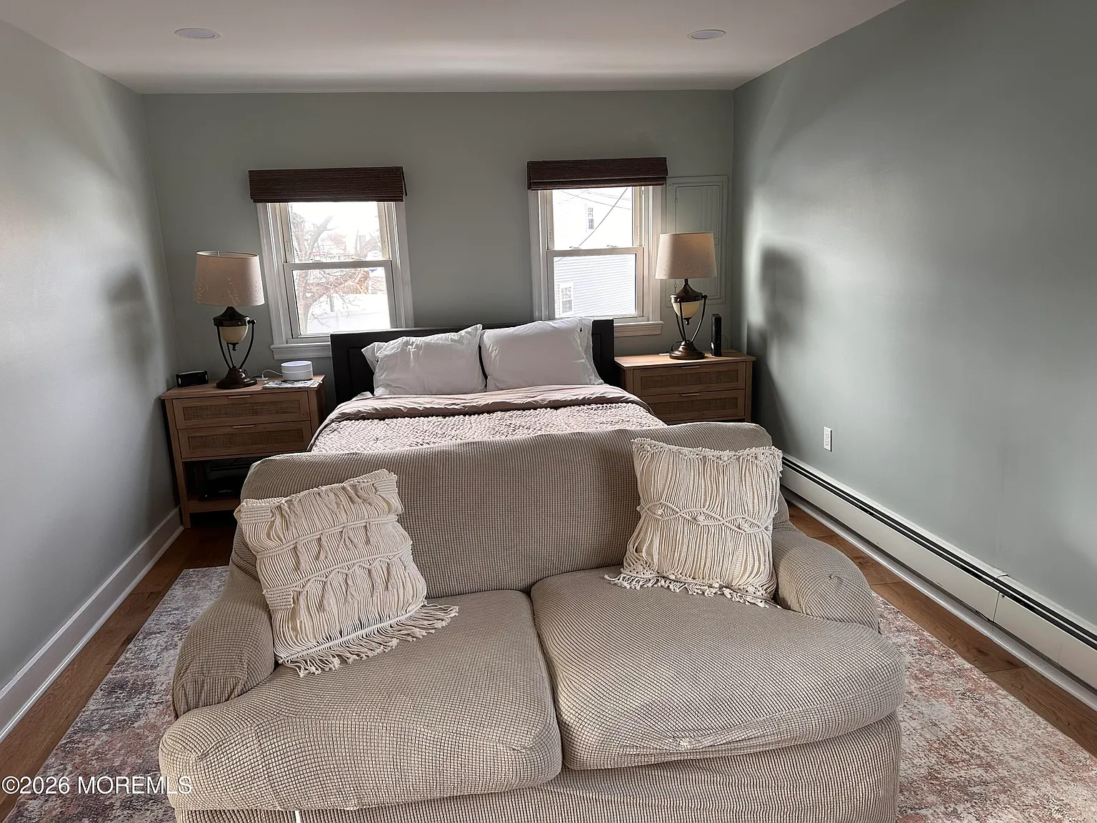 2 bed, 800 sqft, $3,550 — Photo 2
