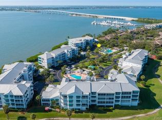 184 NE Edgewater Dr APT 1001, Stuart, FL 34996