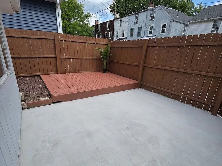 534 North Cir — Photo 27