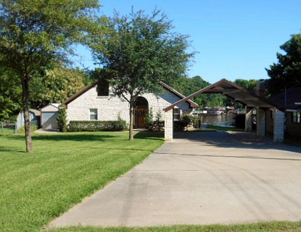 1st image of 113 Lancelot Dr