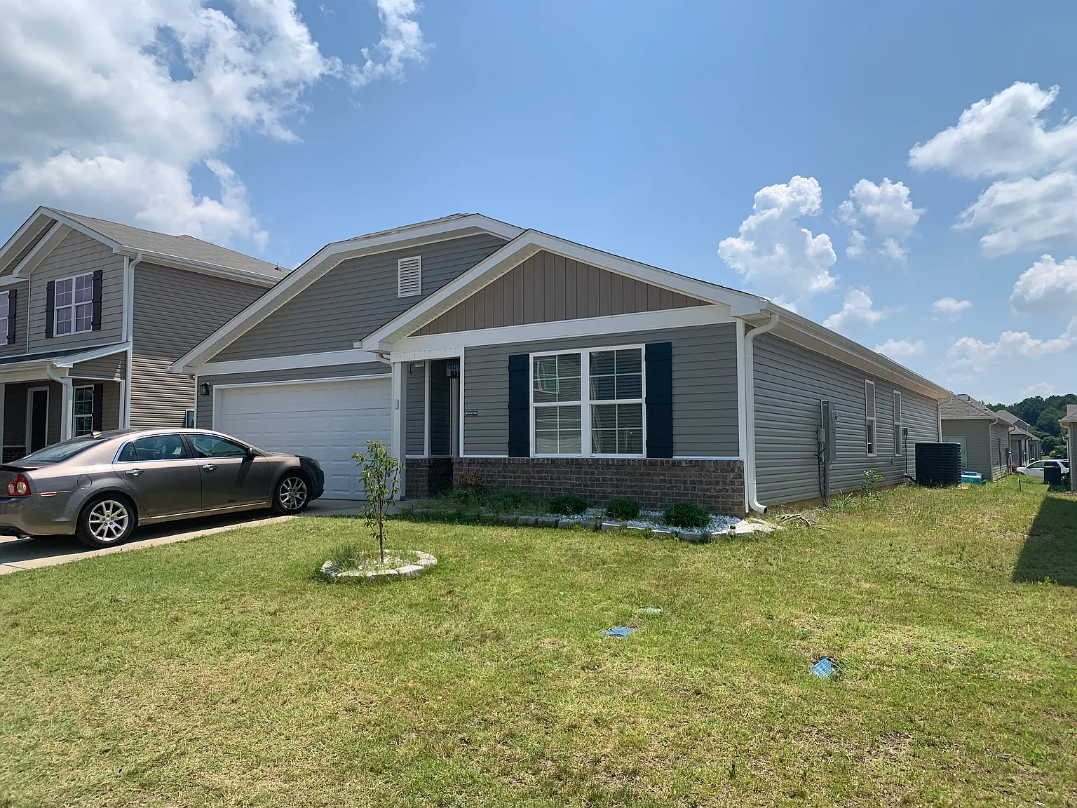 4 bed, 1804 sqft, $1,600 — Photo 4