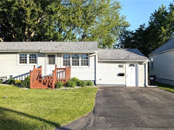 113 Pinkerton St, Liverpool, NY 13088