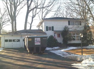 20 Maple Dr, Prospect, CT 06712