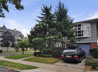 1220 Albemarle Rd, Brooklyn, NY 11218