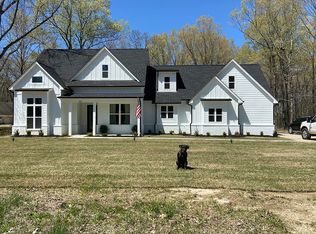 214 Dry Field Cv, Byhalia, MS 38611