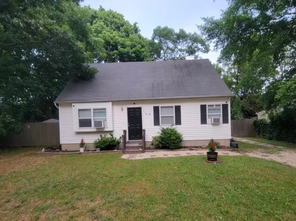 119 Lynbrook Drive, Mastic Beach, NY 11951