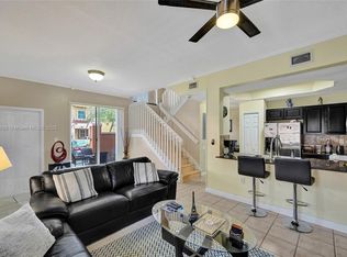 603 SW 107th Ave #1701, Pembroke Pines, FL 33025