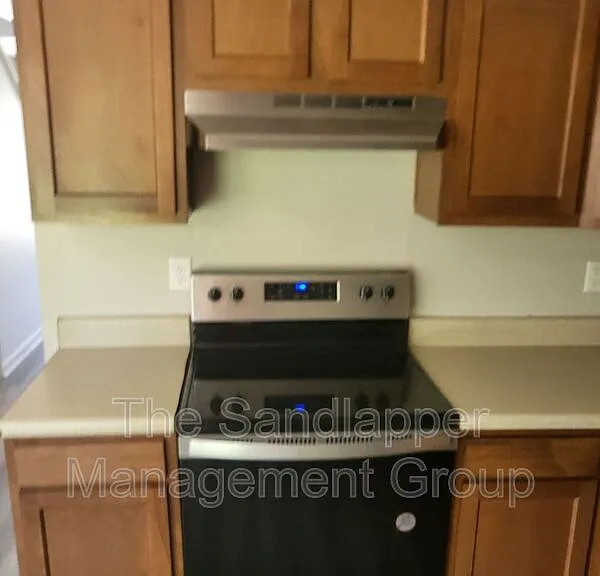 126 Langley Dr #B — Photo 5