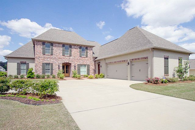 1st image of 212 Ironwood Plantation Blvd