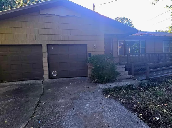 2004 S Linden Ave, Springfield, MO 65804