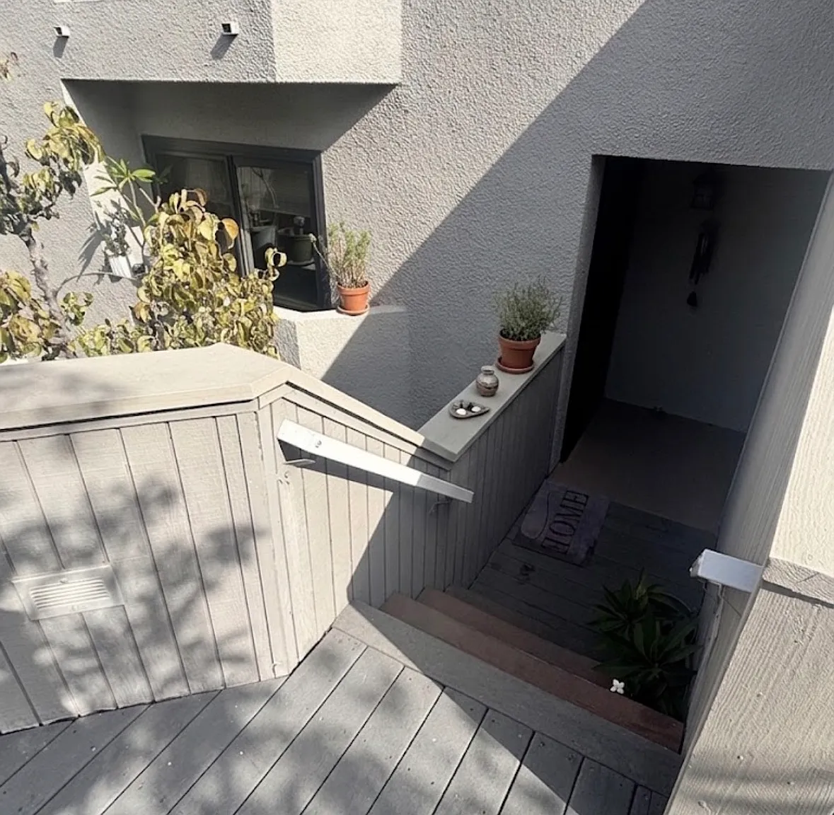 2 bed, 684 sqft, $2,600 — Photo 1