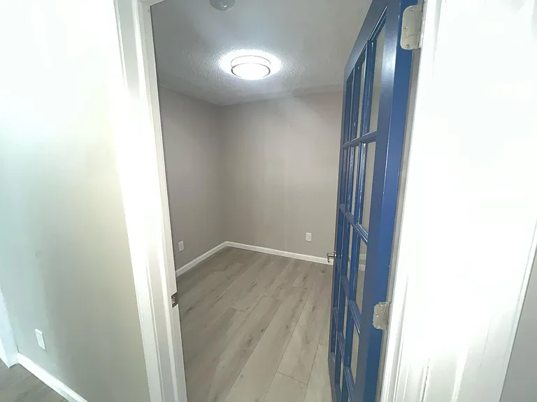 Fieldside Apartments — Photo 10