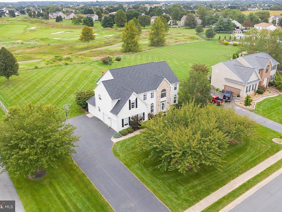 1st image of 329 Clayton Manor Dr