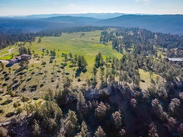 27333 Taylor Ln, Hot Springs, SD 57747