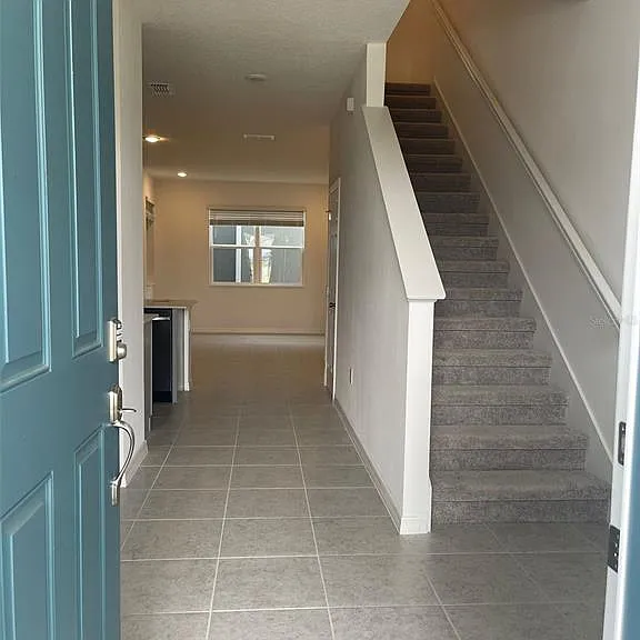 1260 Stockwell Ave — Photo 2