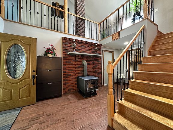 5th image of 170 Timberidge Dr