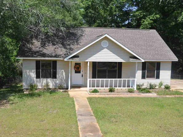 107 Wooddale Dr, Enterprise, AL 36330