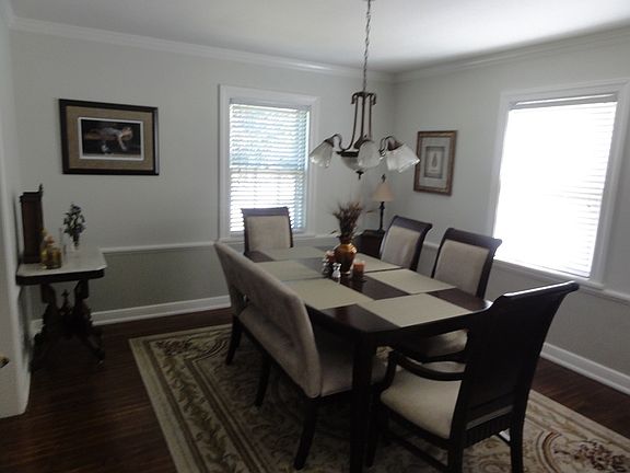 3rd image of 5203 Woodside Dr
