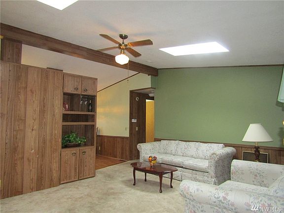 2nd image of 5900 64th St NE Unit 120