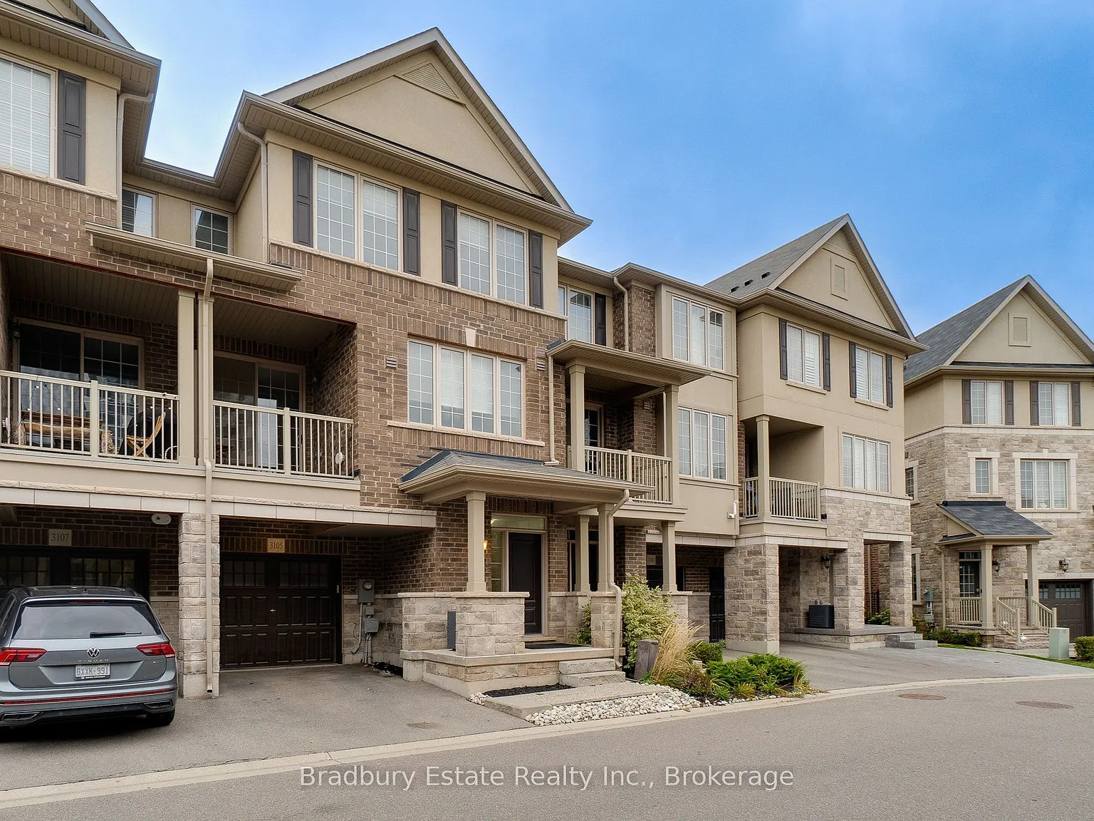 3 bed, $3,200 — Photo 2