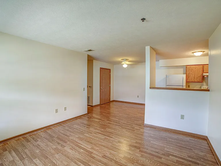 Floor plan 2 living room