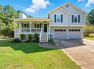 8 Sumer Ln N, Douglasville, GA 30134