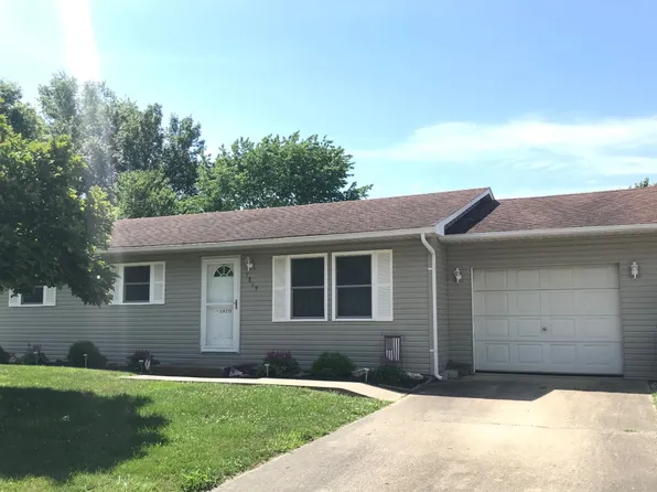 1819 Sarah Dr, Olney, IL 62450
