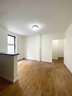 Rented by Oxford Property Group | media 6