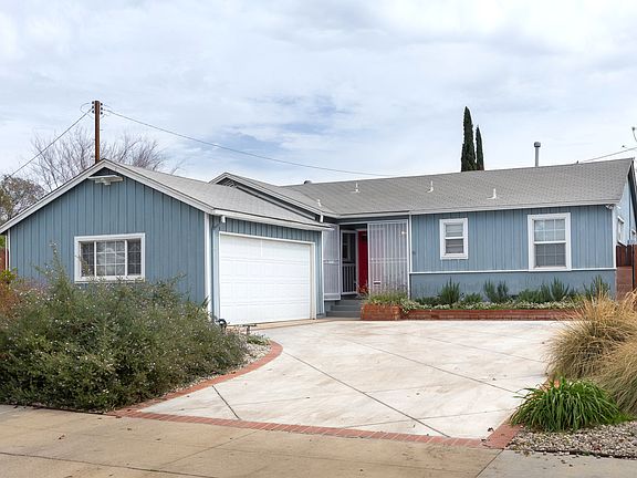 2nd image of 9142 Kester Ave