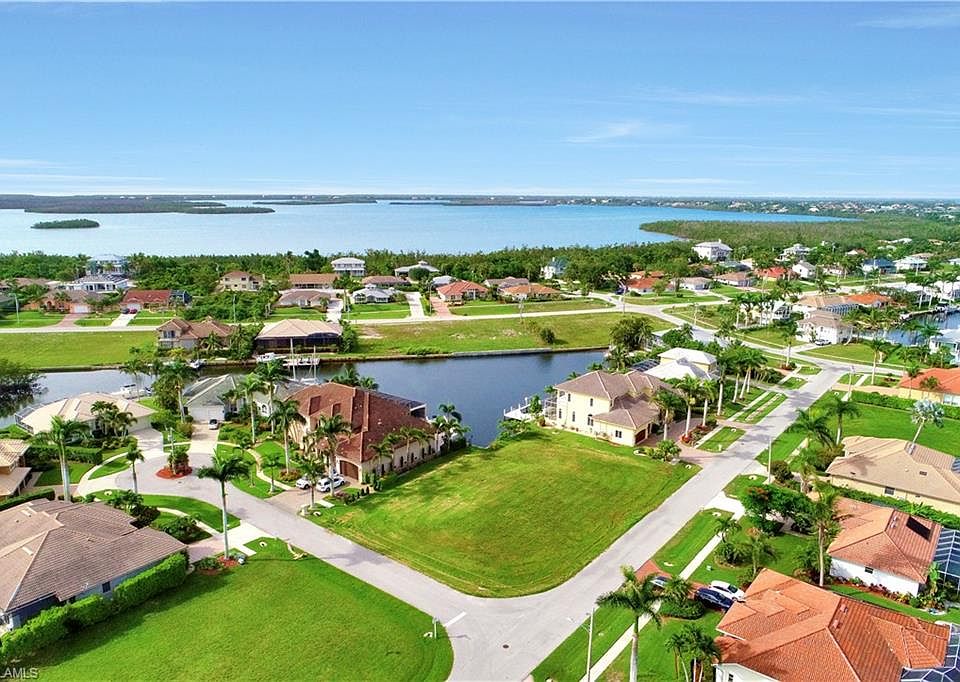 1st image of 6 Acorn Ct Lot 7