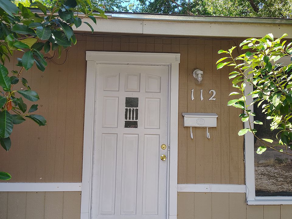 1st image of 112 W Hallmark Ave