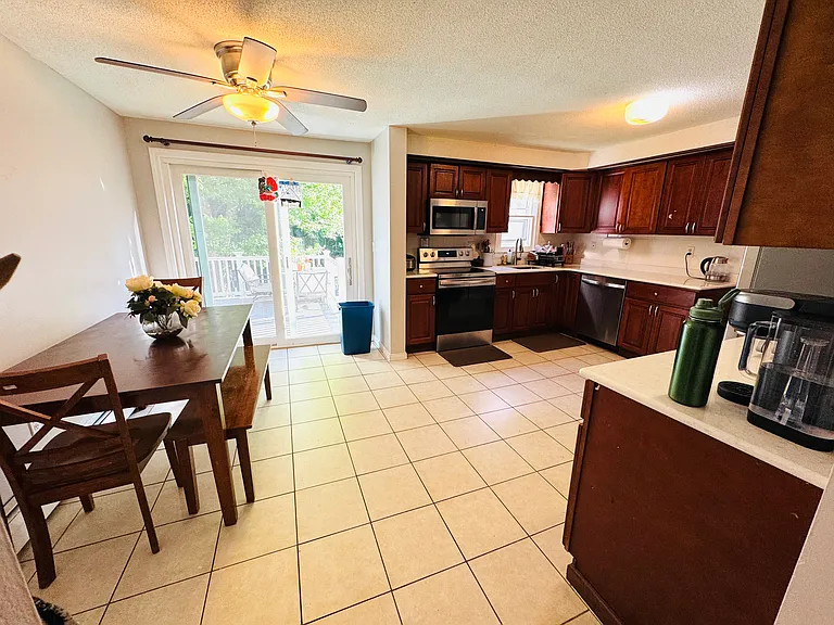31 Juniper Ln — Photo 6