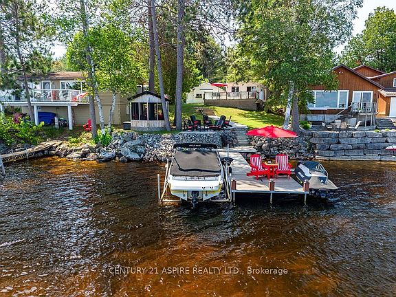 3rd image of 747 Rock Point Ln