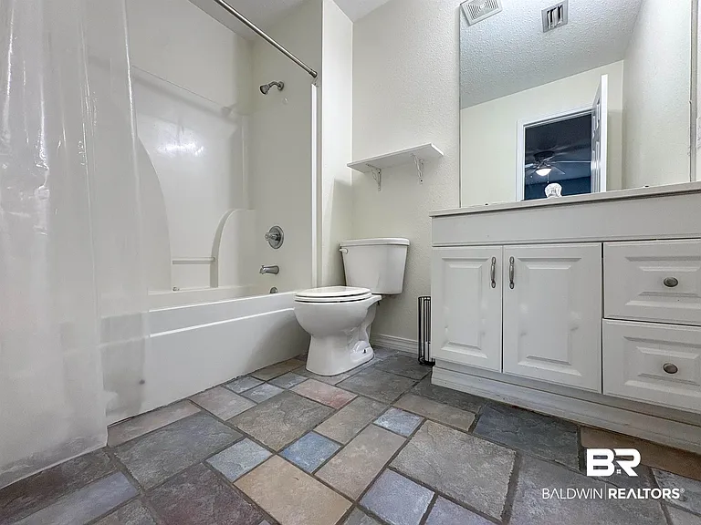 5652 Dee St #A — Photo 19
