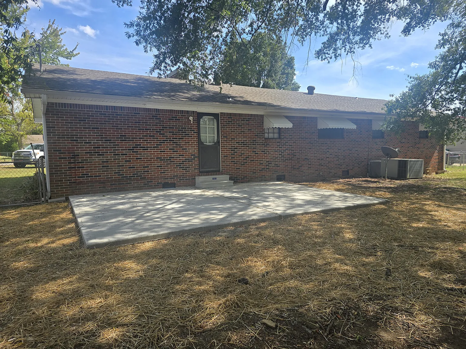 3 bed, 1555 sqft, $1,475 — Photo 2