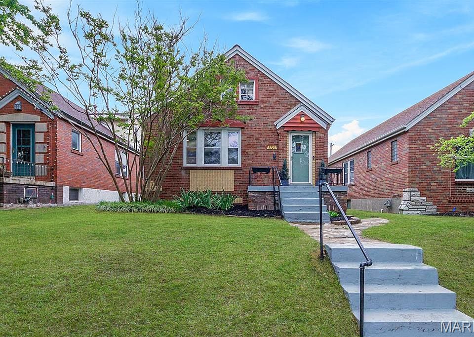 1st image of 5727 Winona Ave