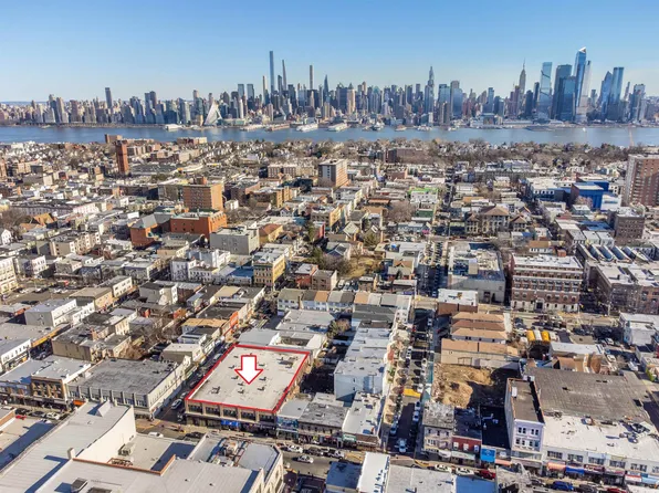 3510 Bergenline Avenue image 7 of 17