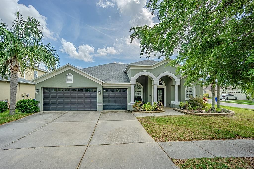 19026 Chislehurst Dr, Land O Lakes, FL 34638 | Zillow