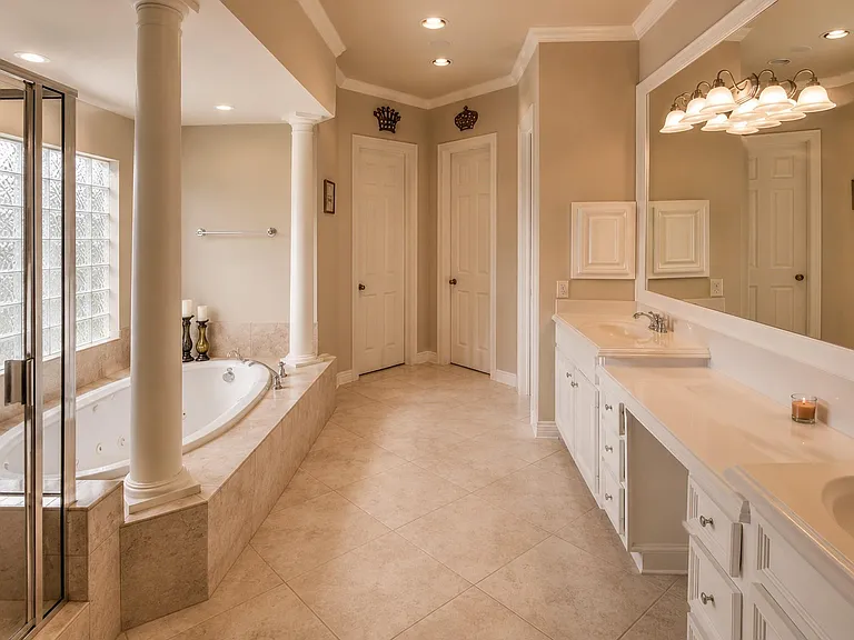 3902A Lake Hawkins Ln — Photo 20