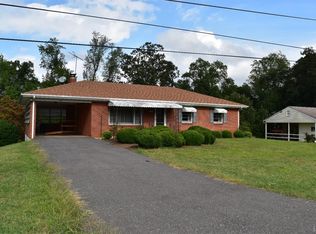 174 Moorman Dr, Madison Heights, VA 24572