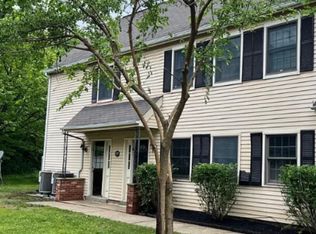 108 Willow Turn, Mount Laurel, NJ 08054